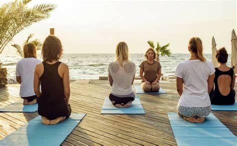 Yoga Retreats: Combining Fitness and Mindfulness