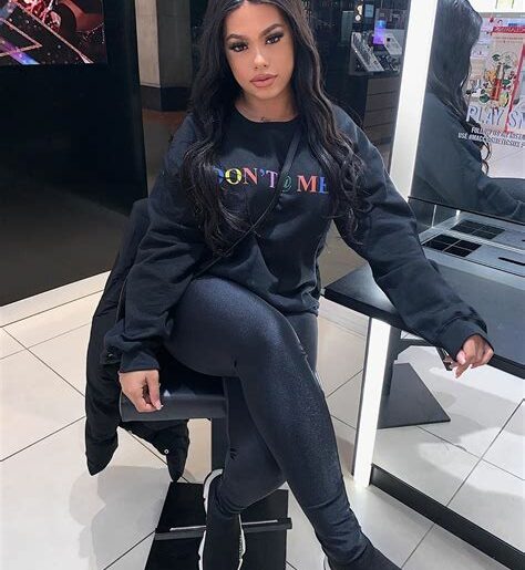 Fashion Nova Ambassador